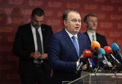 POLITIČKA POMJERANJA U VRIJEME KRIZE