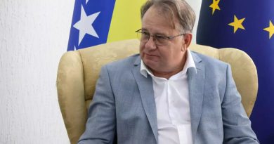 Nikšićeve ekonomske i pravne obmane
