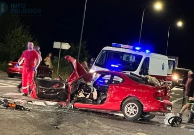 Stravična nesreća kod Prijedora, više osoba povrijeđeno