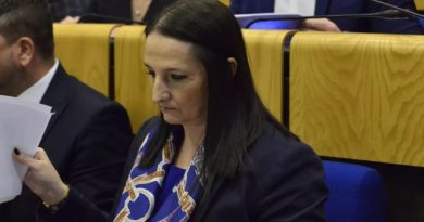 “DOSTA JE PONIŽAVANJA!” / Jasmina Bišćević Tokić (SDA): Tražimo HITNO povećanje penzija!