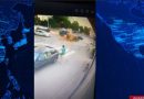 Objavljen snimak stravičnog sudara u Banjoj Luci: Auto je uletio u kružni tok i prevrnuo se